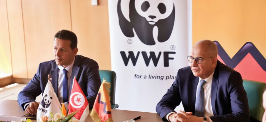 توقيع اتفاقية شراكة استراتيجية بين التجاري بنك و  الصندوق العالمي للطبيعة بشمال إفريقيا